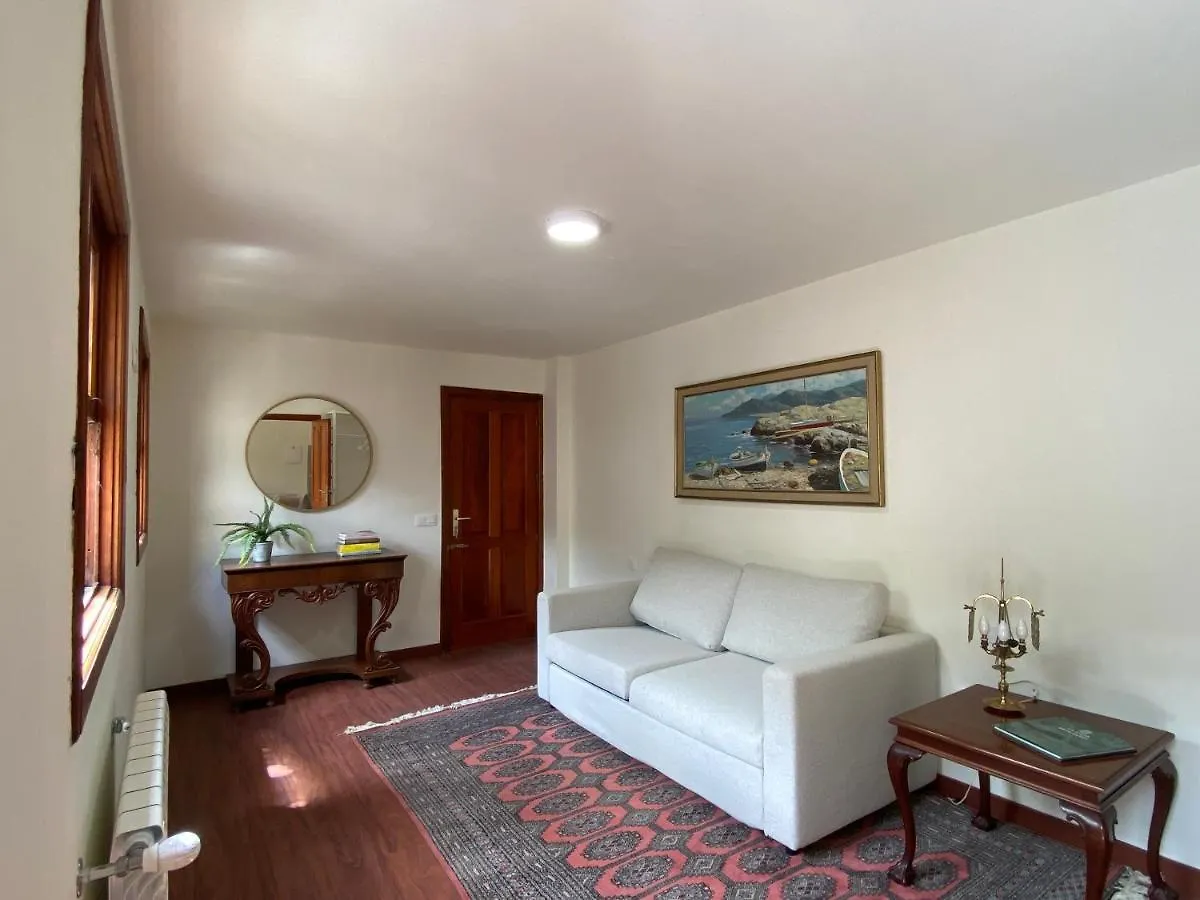 Nava Suites La Laguna  La Laguna (Tenerife)